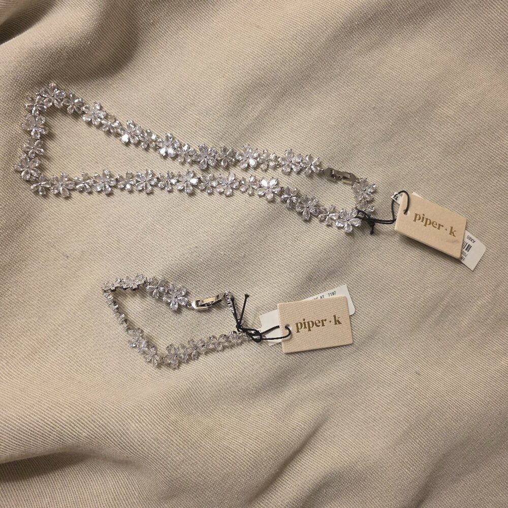 Piper K Necklace and Bracelet Silver Floral set